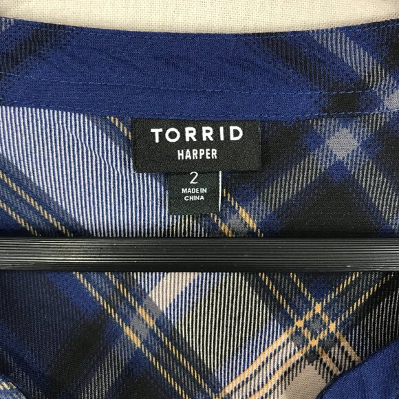 Torrid Harper Blouse Women's 2 Blue Plaid Pullover Tunic Top 3/4 Sleeve Roll Tab - Picture 5 of 15